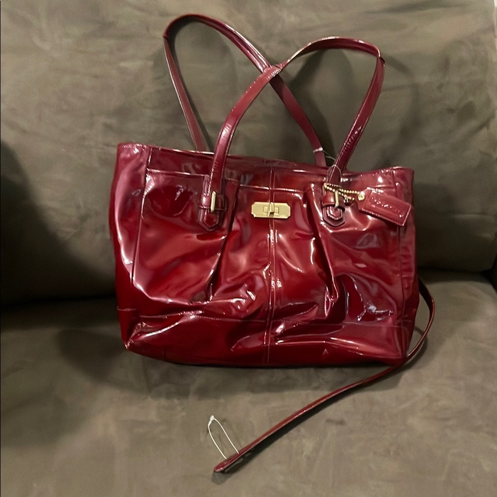 Elegant Red Leather Tote Bag